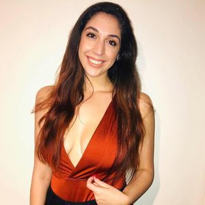 Meet your Posher, Monica